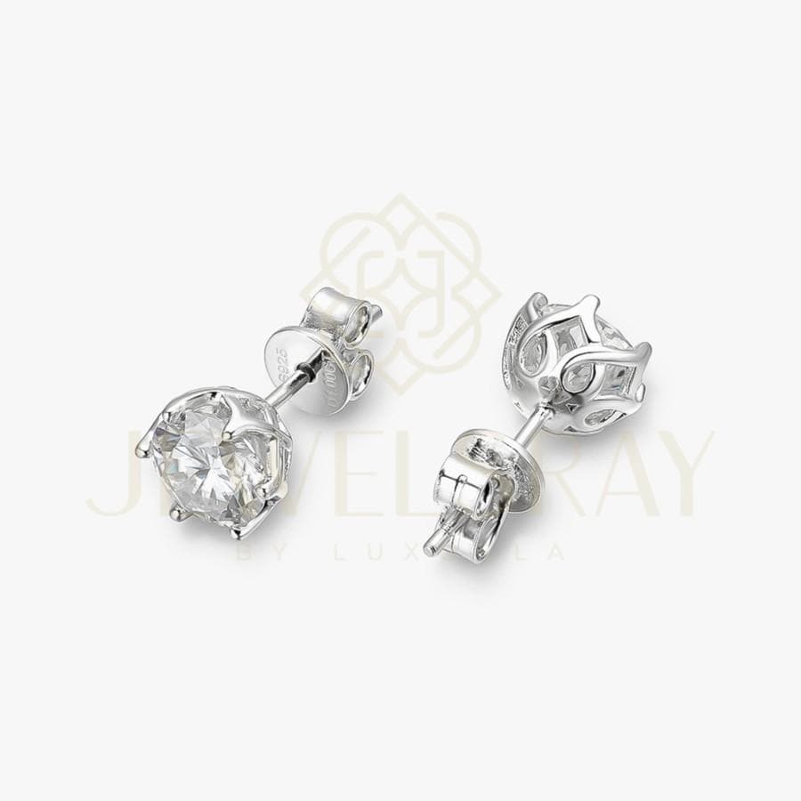 Anting Rory Moissanite Earrings 0.5 Carat Perhiasan Elegant Solitaire Fancy Diamond Look Jewelry Kawin Tunangan Wedding Engagement Lamaran Married Bridal Jewelsray Intan Permata Luxoela 0.5 Carat