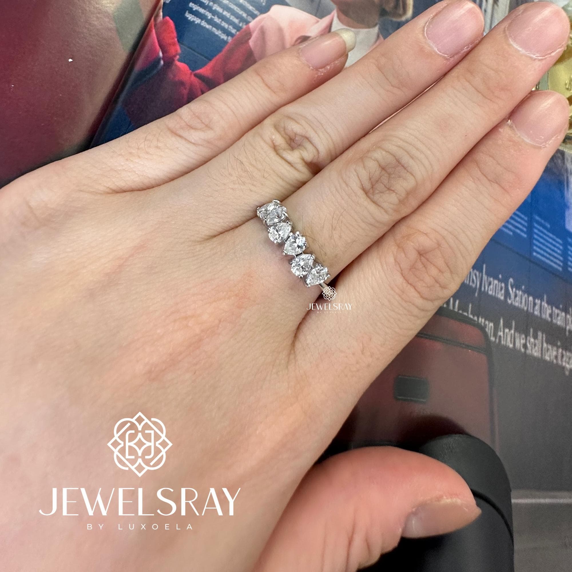 Cincin Kawin Tylie Moissanite Ring Pear Cut Diamond Look Lamaran