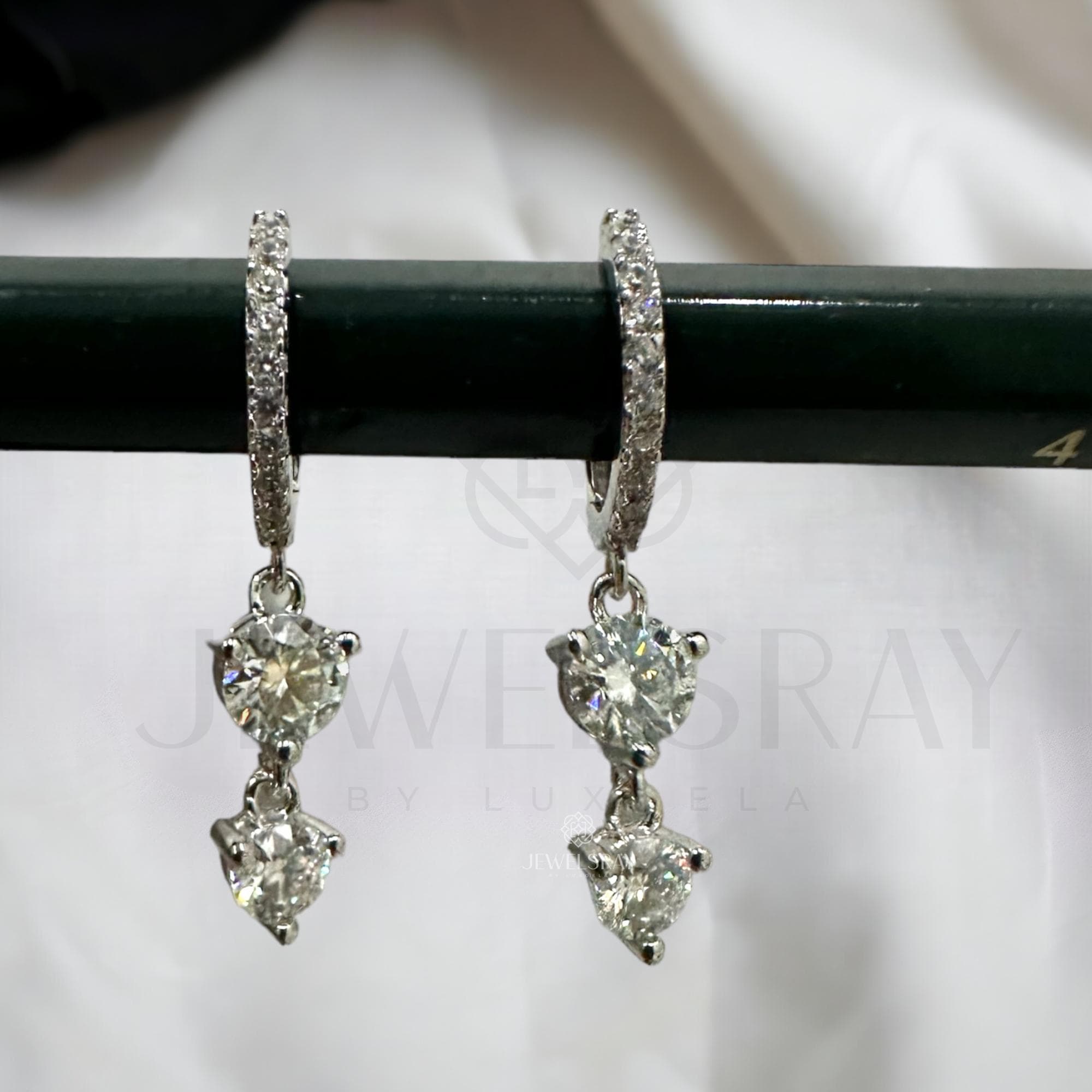 Anting Sienna Moissanite Earring Diamond Look Lamaran tunangan kawin