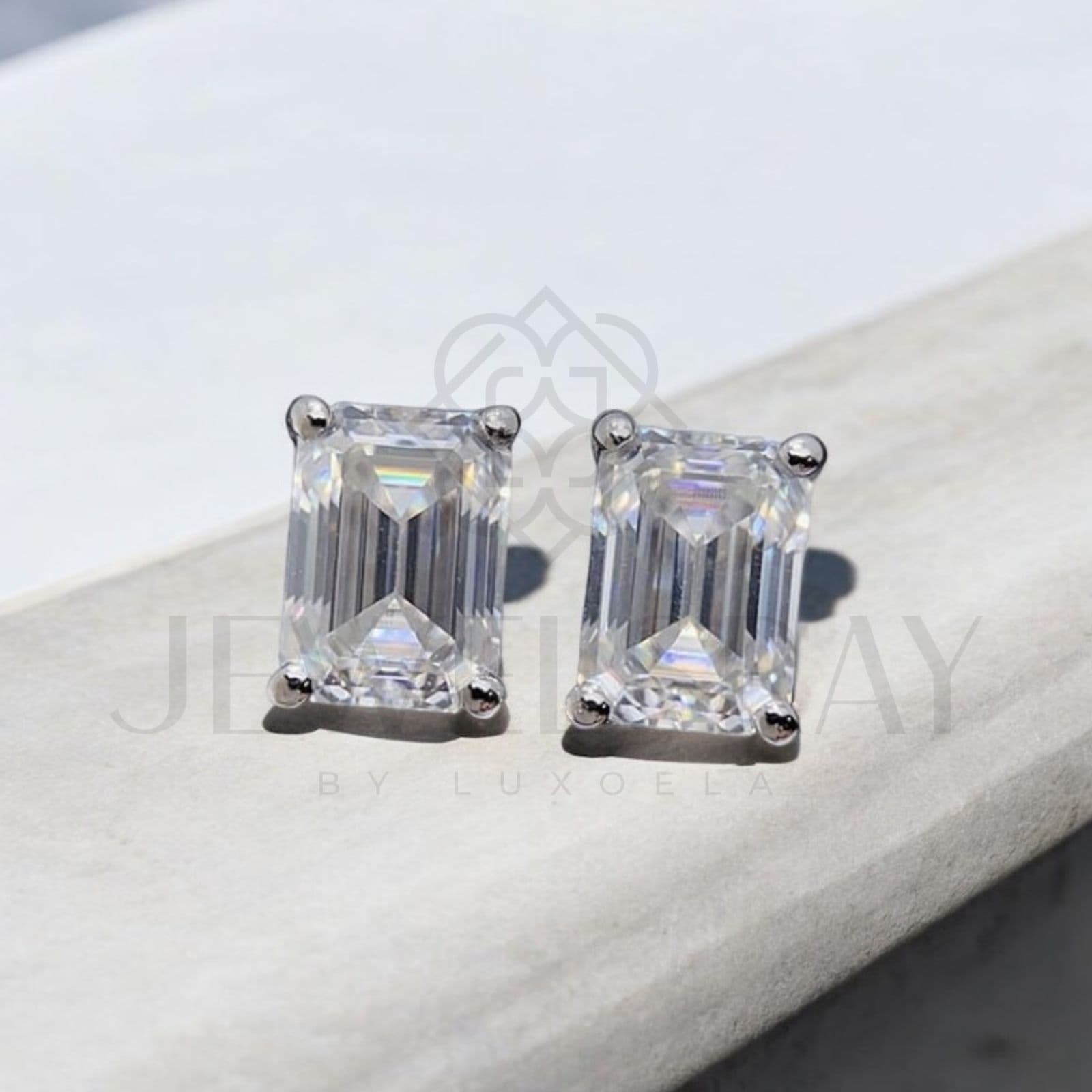 Anting Cruz Moissanite Emerald Cut Earrings Perhiasan Elegant Fancy Diamond Look Jewelry Kawin Tunangan Wedding Engagement Lamaran Married Bridal Jewelsray Intan Permata Luxoela