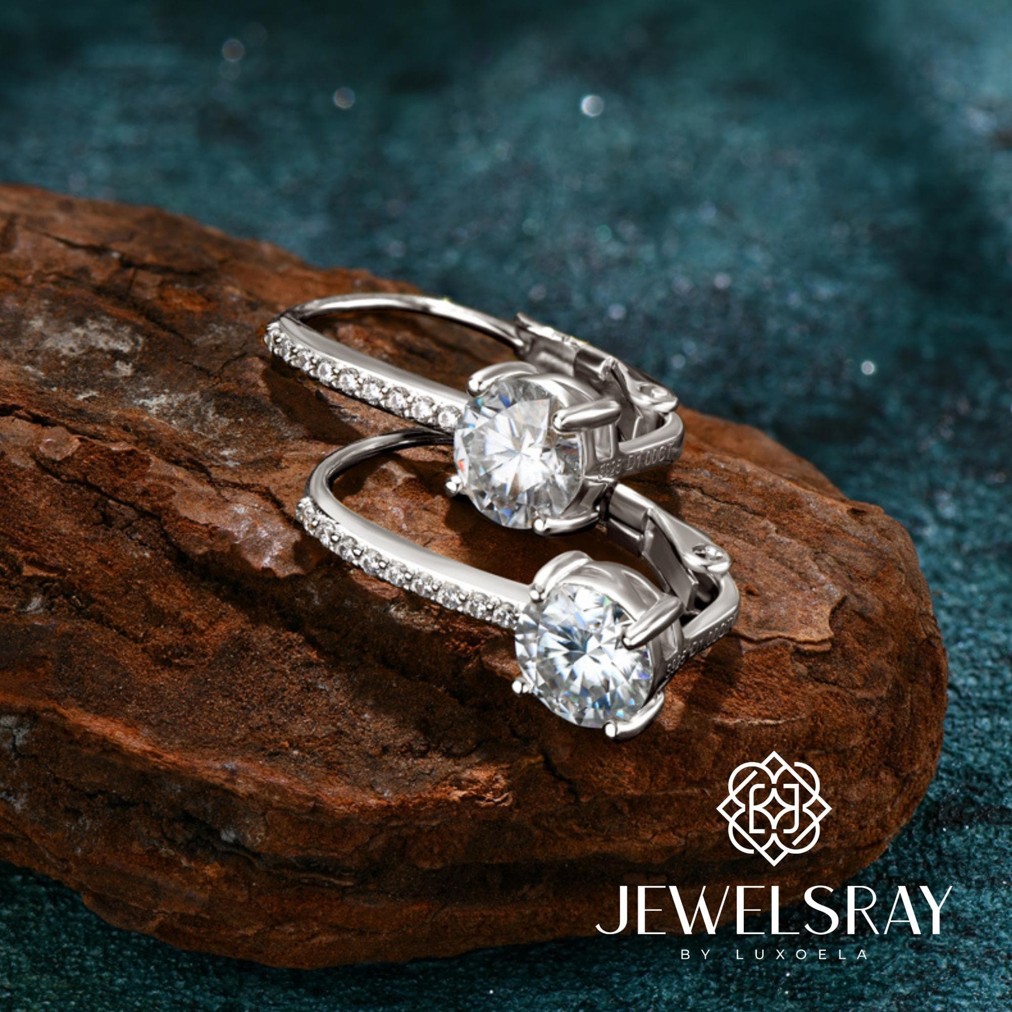 Anting Laura Moissanite Earring Diamond Look Lamaran tunangan kawin