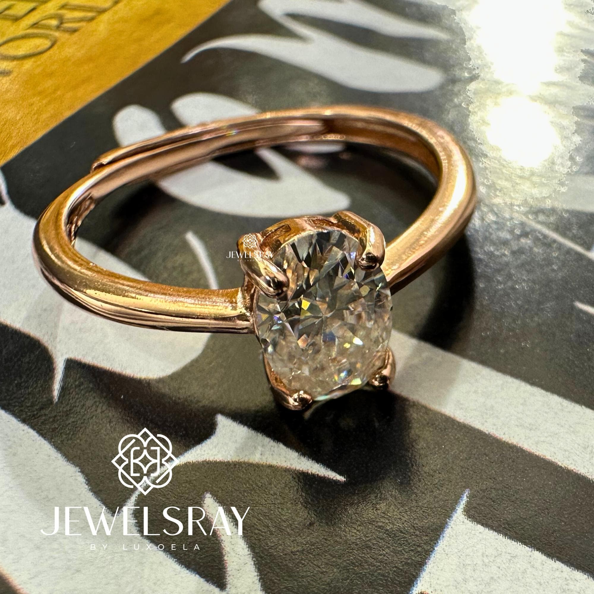 Cincin Kawin Diva Moissanite Oval Cut Ring Diamond Look Lamaran