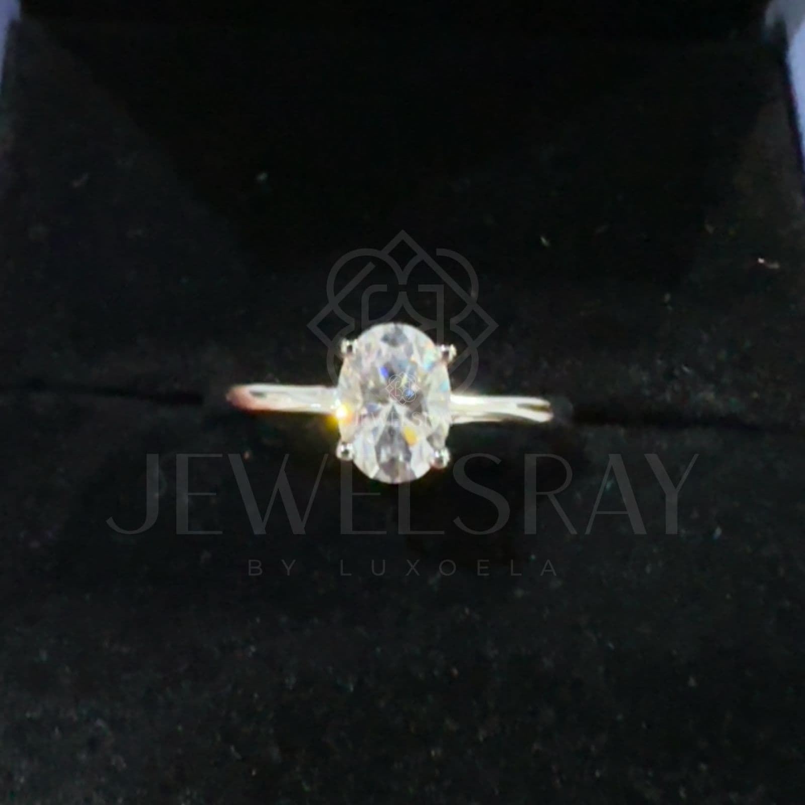 Diva Classic Oval Ring Cincin Moissanite 1 ct Diamond Look Jewelsray