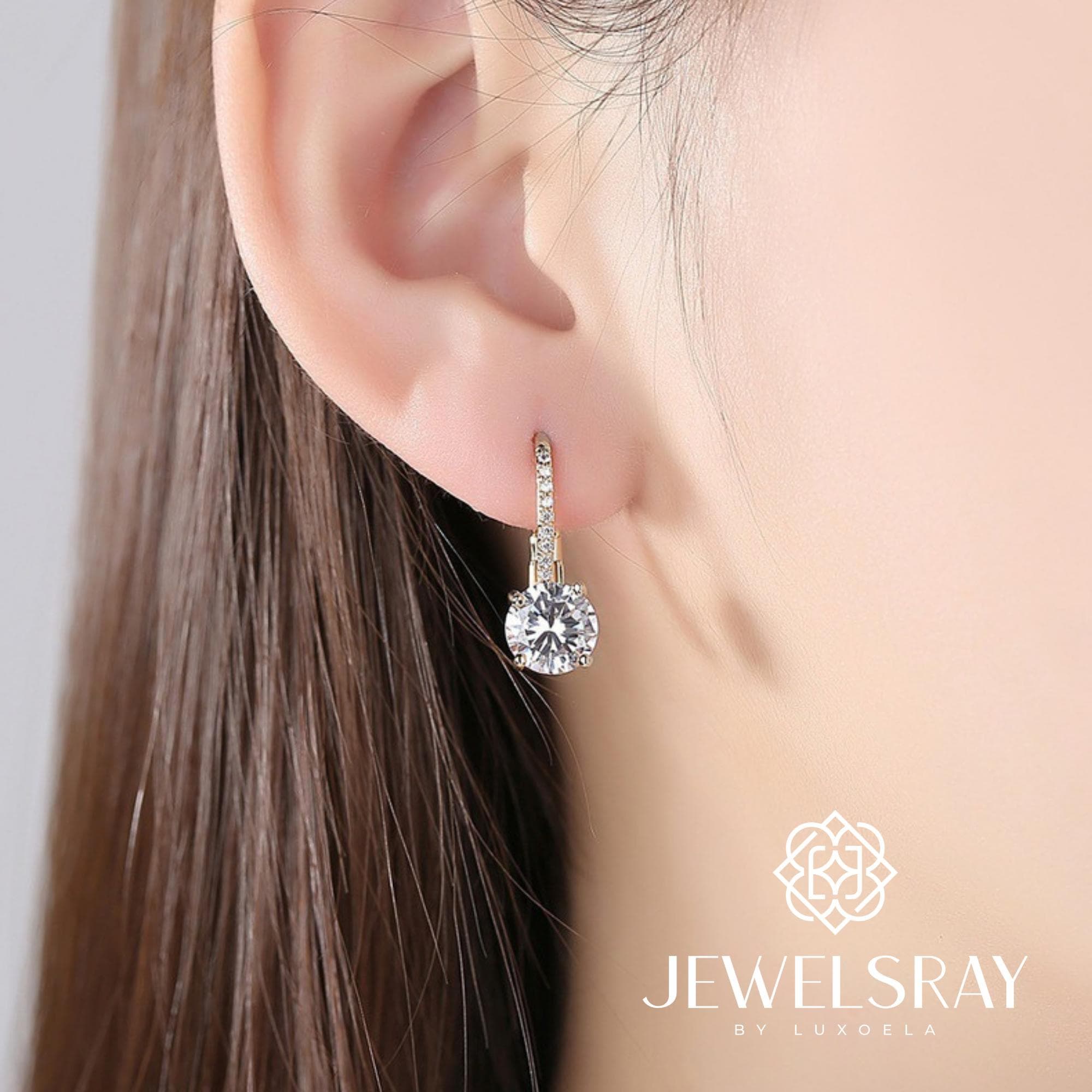 Anting Laura Moissanite Earring Diamond Look Lamaran tunangan kawin