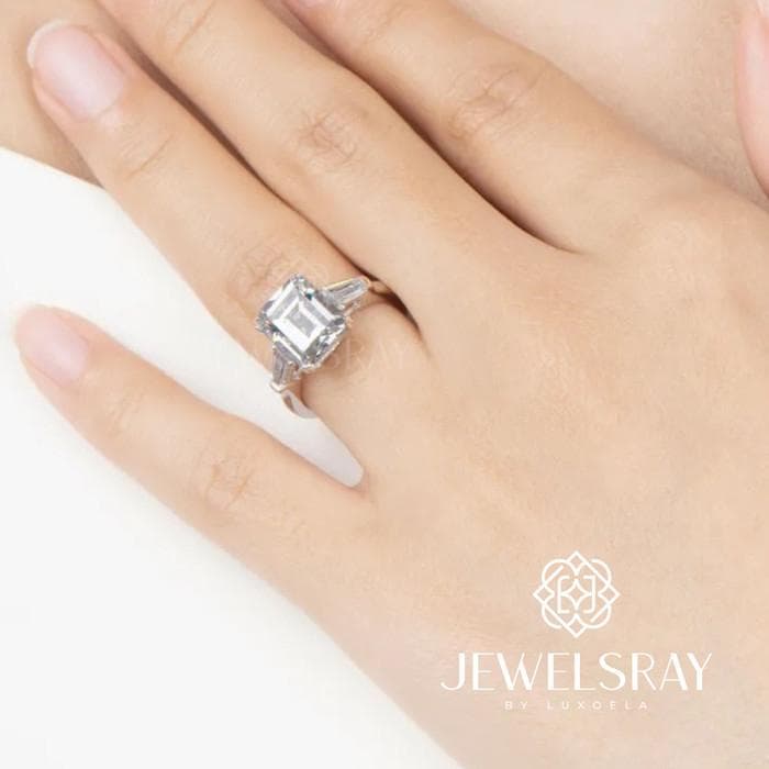 Cincin Kawin Mera Emerald Cut Moissanite Ring Adjustable Kawin Lamaran