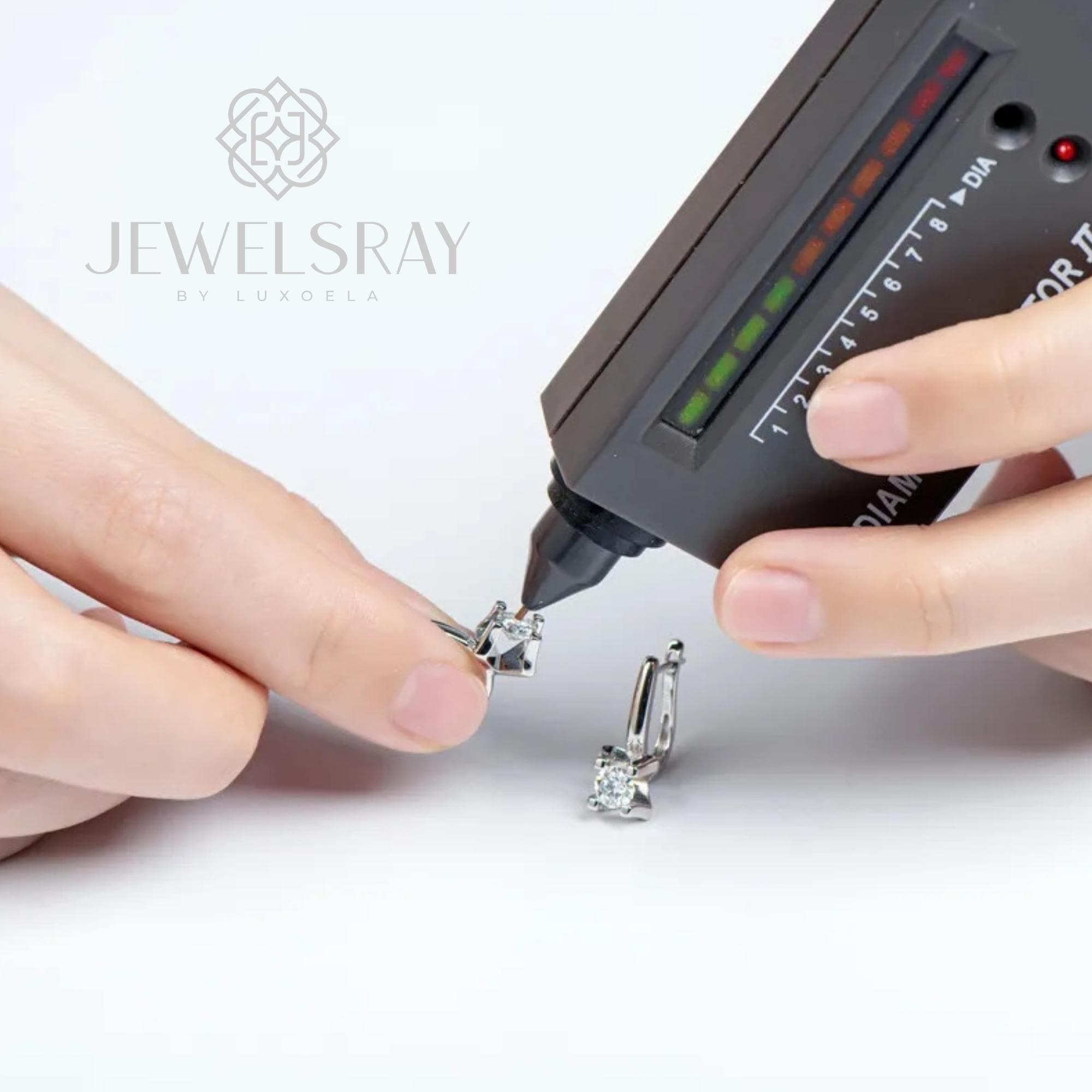 Anting Rota Moissanite Earring Diamond Look Lamaran tunangan