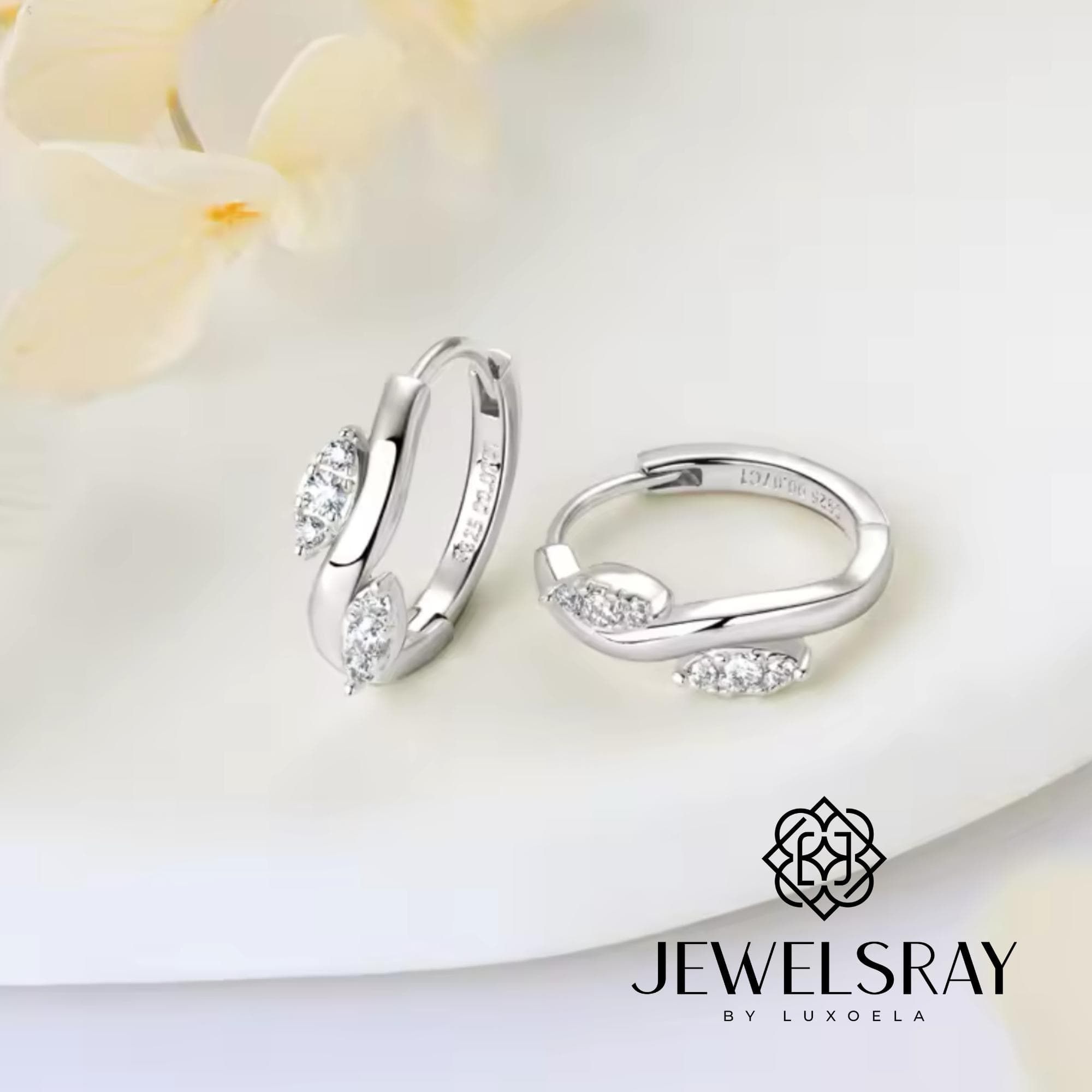 Anting Avila Moissanite Earrings Perhiasan Elegant Solitaire Fancy Diamond Look Jewelry Kawin Tunangan Wedding Engagement Lamaran Married Bridal Jewelsray Intan Permata
