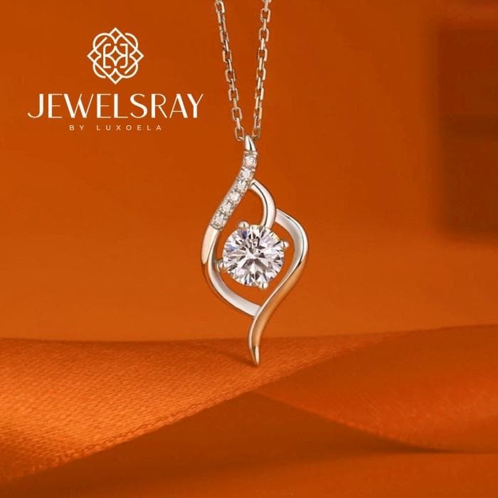 Antoinette Necklace Moissanite - Diamond Look Kalung Berlian Setting