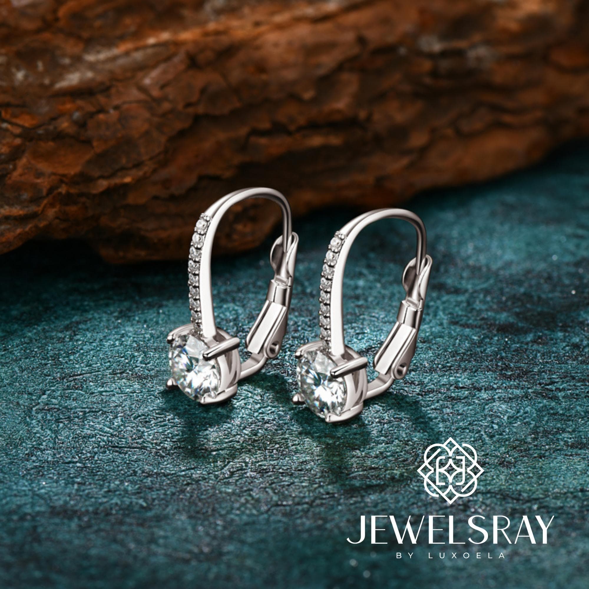 Anting Laura Moissanite Earring Diamond Look Lamaran tunangan kawin